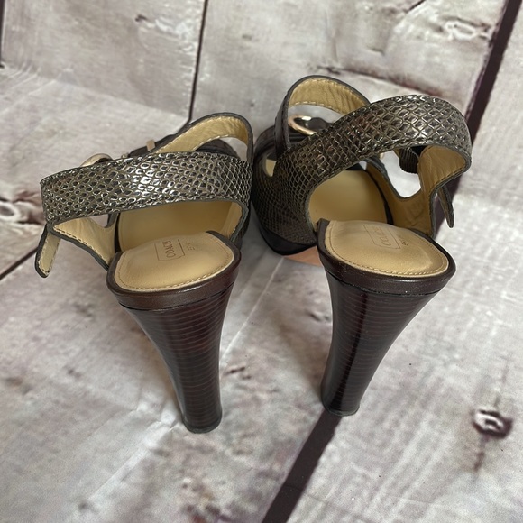 Coach buckle leather heels in size 7.5 - Picture 15 of 16